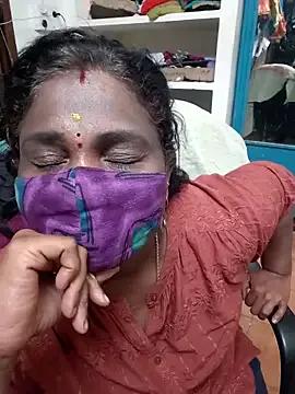 Tamil_Kavitha10 from StripChat is Freechat