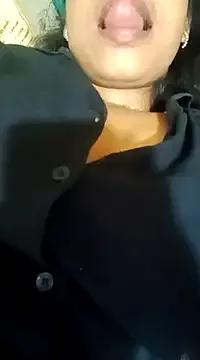 Tamil_lisa from StripChat is Freechat