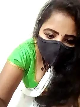 tamil_Vennila from StripChat is Freechat
