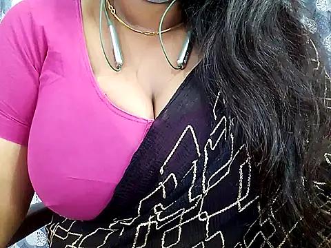 Tamilsathya2024 from StripChat is Freechat