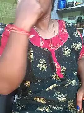TamilSelviRoja from StripChat is Freechat