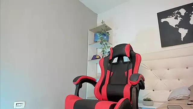 Customizable and immersive - Activate your taste buds and check-out our delicious choice of bondage cams streams with excited models getting their amazing bodies screwed with their beloved sex toys.