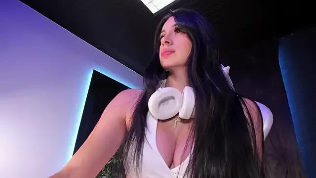 Customizable and immersive - Activate your taste buds and check-out our delicious choice of bondage cams streams with excited models getting their amazing bodies screwed with their beloved sex toys.