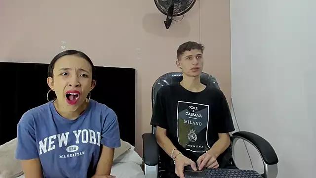 Taylor_and_exidt from StripChat is Freechat