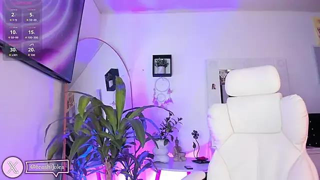 Customizable and immersive - Activate your taste buds and check-out our delicious choice of bondage cams streams with excited models getting their amazing bodies screwed with their beloved sex toys.