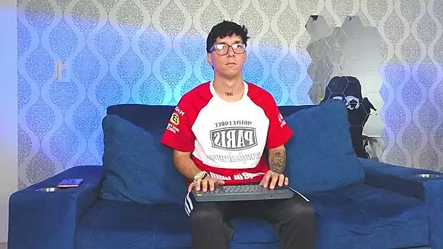 Customizable and immersive - Activate your taste buds and check-out our delicious choice of bondage cams streams with excited models getting their amazing bodies screwed with their beloved sex toys.
