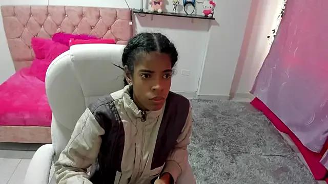 thianahorny from StripChat is Freechat