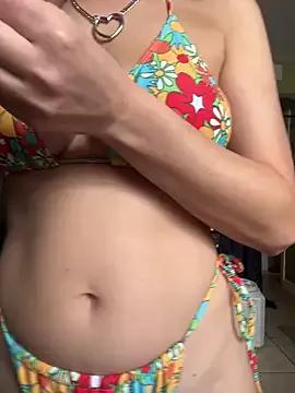 thigh_hi from StripChat is Freechat
