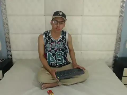 Tony_Rick_1 from StripChat is Freechat