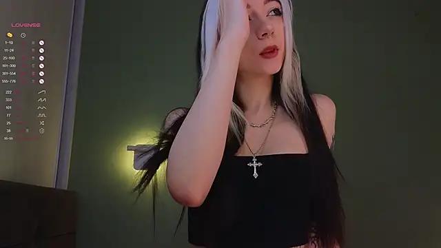 Customizable and immersive - Activate your taste buds and check-out our delicious choice of bondage cams streams with excited models getting their amazing bodies screwed with their beloved sex toys.