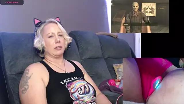 Customizable and immersive - Activate your taste buds and check-out our delicious choice of bondage cams streams with excited models getting their amazing bodies screwed with their beloved sex toys.