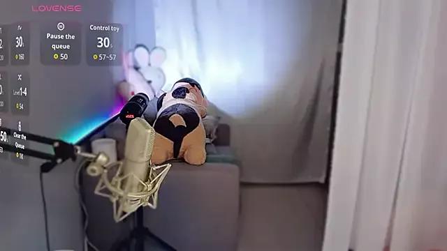 Customizable and immersive - Activate your taste buds and check-out our delicious choice of bondage cams streams with excited models getting their amazing bodies screwed with their beloved sex toys.