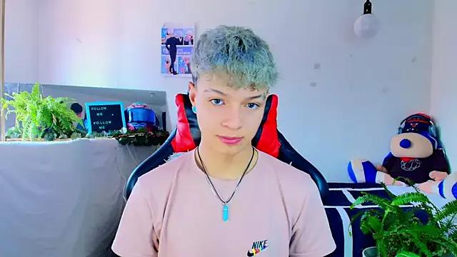 twink_sebas_ from StripChat is Freechat