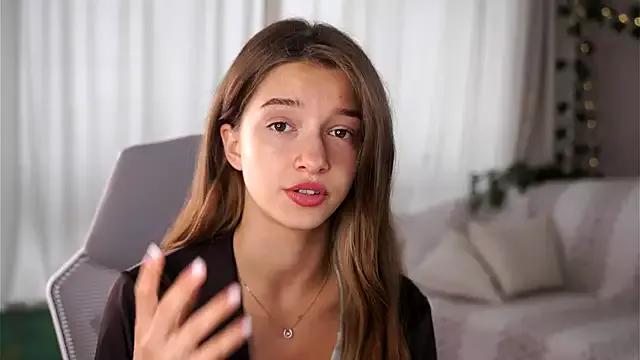Photos of UdelaHathorne from StripChat is Freechat