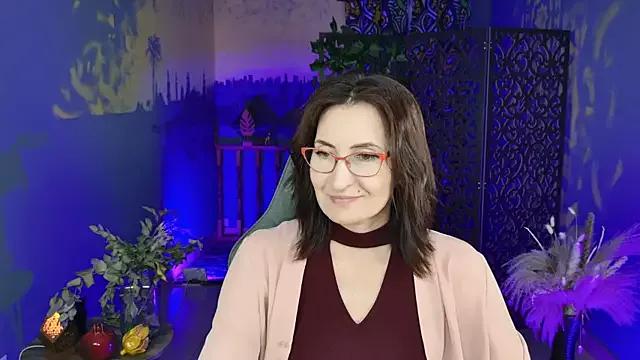 UnaTerra from StripChat is Freechat