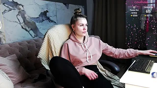 Customizable and immersive - Activate your taste buds and check-out our delicious choice of bondage cams streams with excited models getting their amazing bodies screwed with their beloved sex toys.
