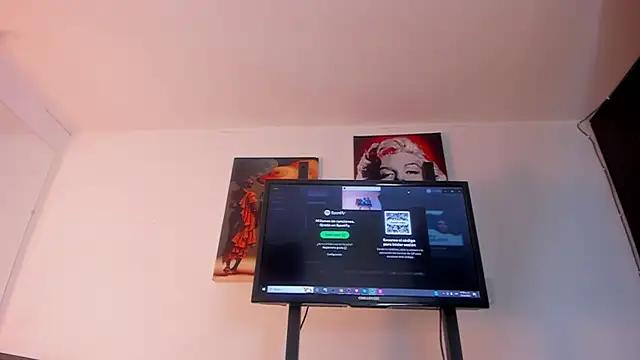 Customizable and immersive - Activate your taste buds and check-out our delicious choice of bondage cams streams with excited models getting their amazing bodies screwed with their beloved sex toys.