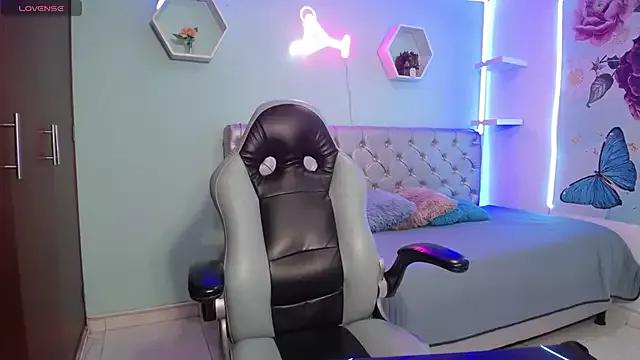 Customizable and immersive - Activate your taste buds and check-out our delicious choice of bondage cams streams with excited models getting their amazing bodies screwed with their beloved sex toys.