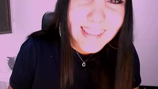 valeria_tamayo from StripChat is Freechat