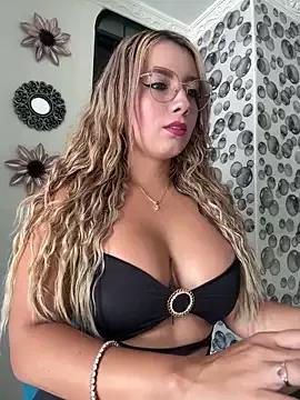 ValeriaHot69 from StripChat is Freechat
