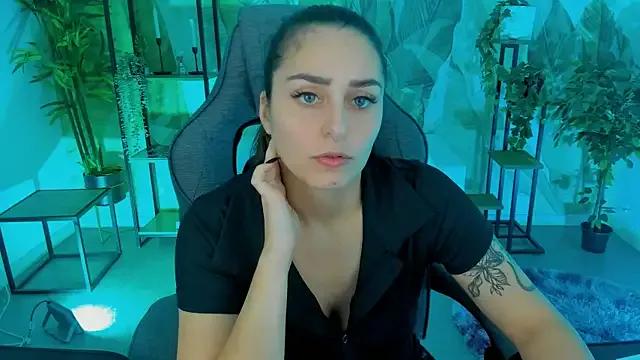 ValeriiMills from StripChat is Freechat