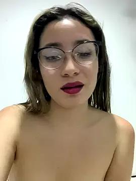 vanessa-242424 from StripChat is Freechat