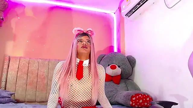 Customizable and immersive - Activate your taste buds and check-out our delicious choice of bondage cams streams with excited models getting their amazing bodies screwed with their beloved sex toys.