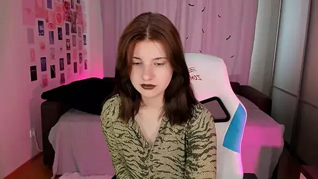 Customizable and immersive - Activate your taste buds and check-out our delicious choice of bondage cams streams with excited models getting their amazing bodies screwed with their beloved sex toys.