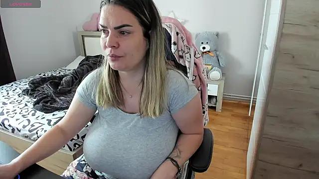 Customizable and immersive - Activate your taste buds and check-out our delicious choice of bondage cams streams with excited models getting their amazing bodies screwed with their beloved sex toys.