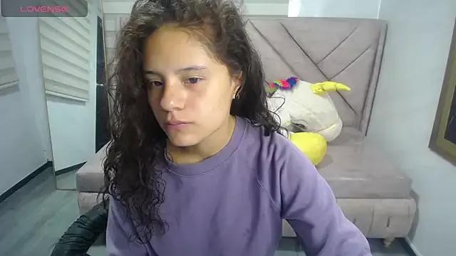 Velvet_Moon_V from StripChat is Freechat