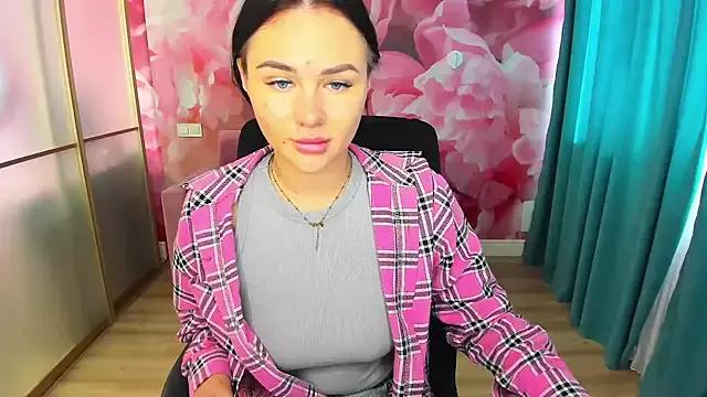 VenillaRose from StripChat is Freechat