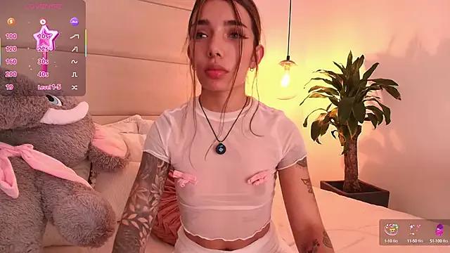 Customizable and immersive - Activate your taste buds and check-out our delicious choice of bondage cams streams with excited models getting their amazing bodies screwed with their beloved sex toys.