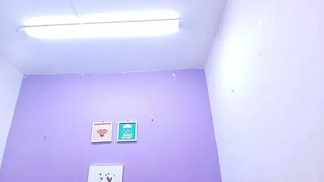veronica_sinner_ from StripChat is Freechat