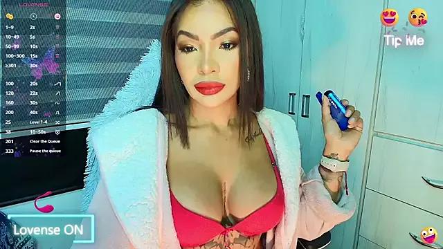 VeronicaLi from StripChat is Freechat