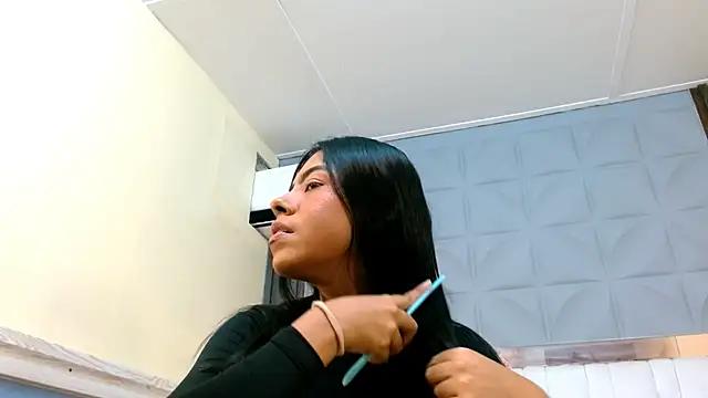 VeronicaRobles from StripChat is Freechat