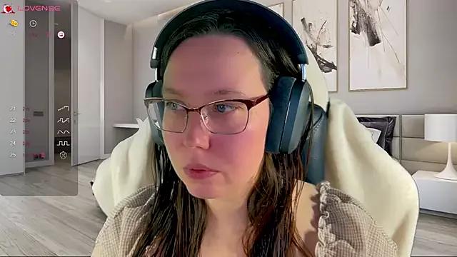 Customizable and immersive - Activate your taste buds and check-out our delicious choice of bondage cams streams with excited models getting their amazing bodies screwed with their beloved sex toys.