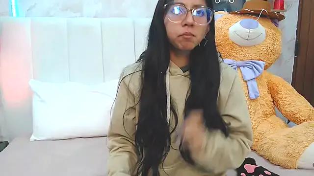 VioletxBloom from StripChat is Freechat