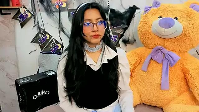 Customizable and immersive - Activate your taste buds and check-out our delicious choice of bondage cams streams with excited models getting their amazing bodies screwed with their beloved sex toys.