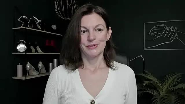 VivianWILD from StripChat