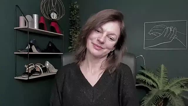 VivianWILD from StripChat