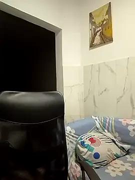 Vixen_Velvett from StripChat is Freechat