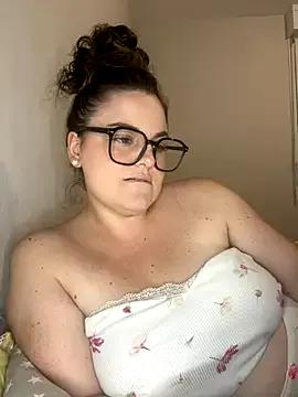 whitequeen_xxx from StripChat is Freechat