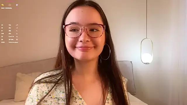 WildaBisom from StripChat is Freechat