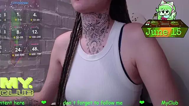 Witch_Emma from StripChat is Freechat