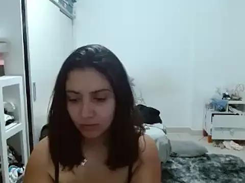 xBubblyBarbiexx from StripChat is Freechat