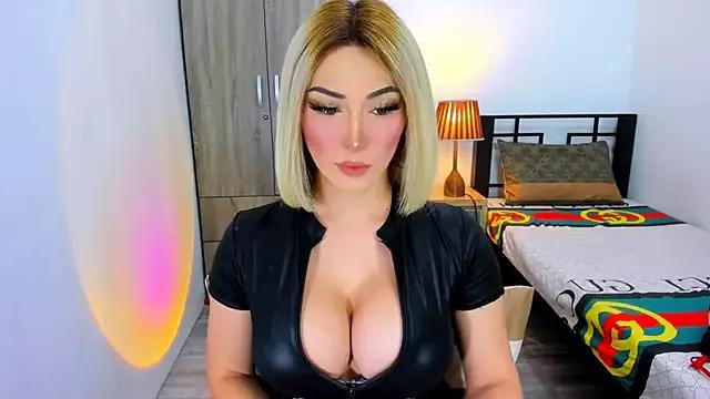 xNaughtyAngelx from StripChat is Freechat
