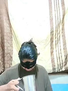 xxxsrilankagirl from StripChat is Freechat