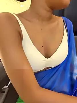 yhona_darling from StripChat is Freechat