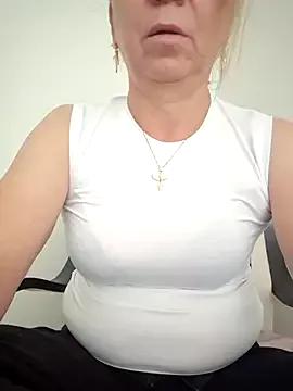 Photos of Yildiz060 from StripChat is Freechat