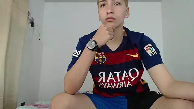Your_favorite_ftm_ from StripChat is Freechat
